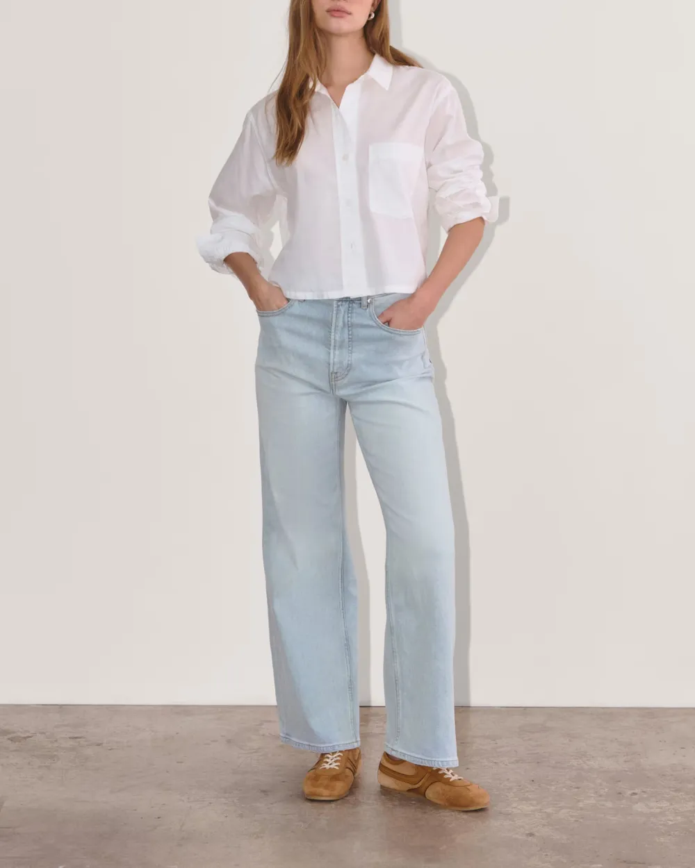 STRAIGHT LEG JEANS