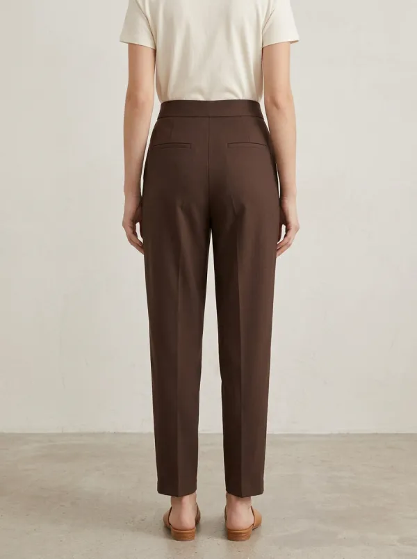 Women's Minimalist Pleated Tapered Trousers