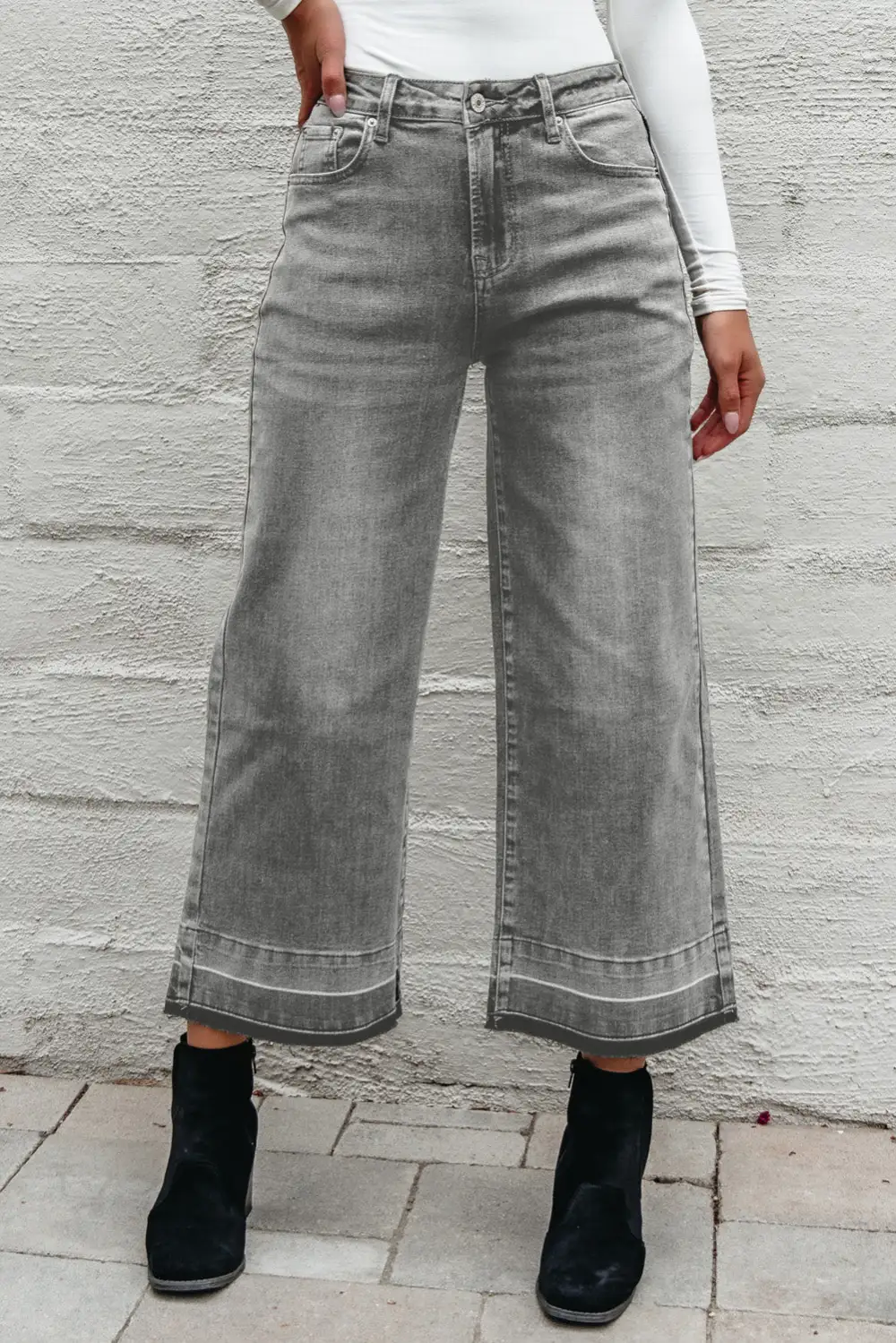 High Waist Relaxed Fit Straight Leg Cropped Casual Jeans