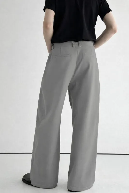 Relaxed Pleated Trousers