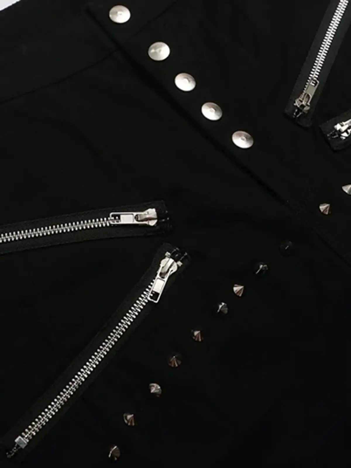 Wide-Leg Zipper-Detail Shorts