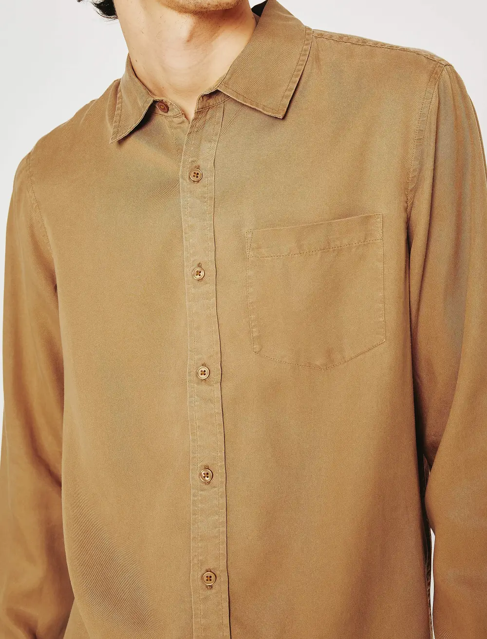 Men's Chest Pocket Button-Up Shirt