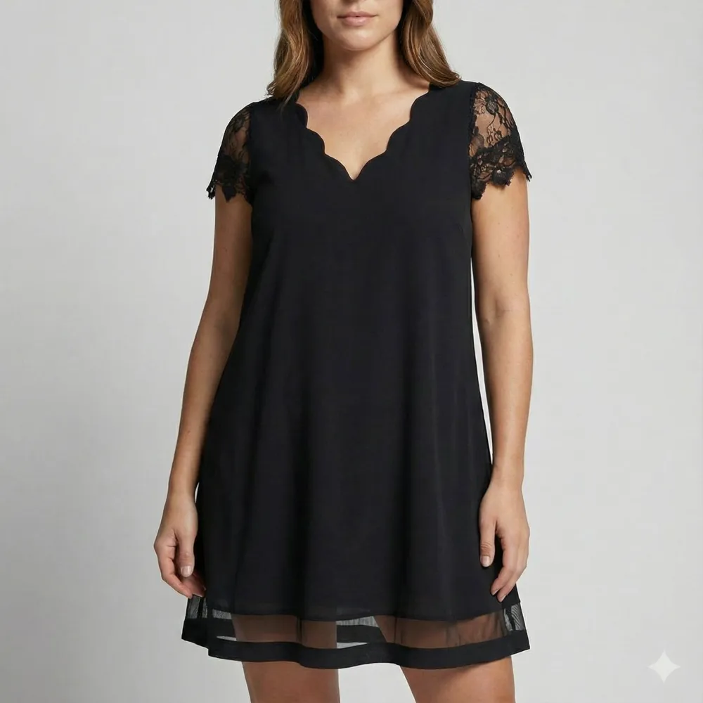 Women's Minimal Classic Dress