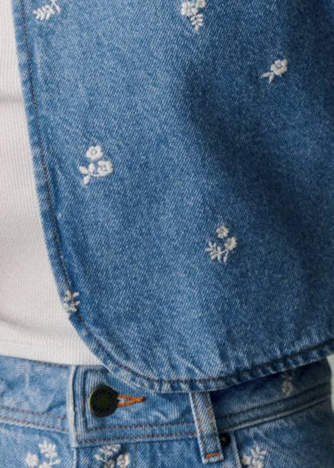 Short Sleeveless Denim Jacket With All-Over Embroidery