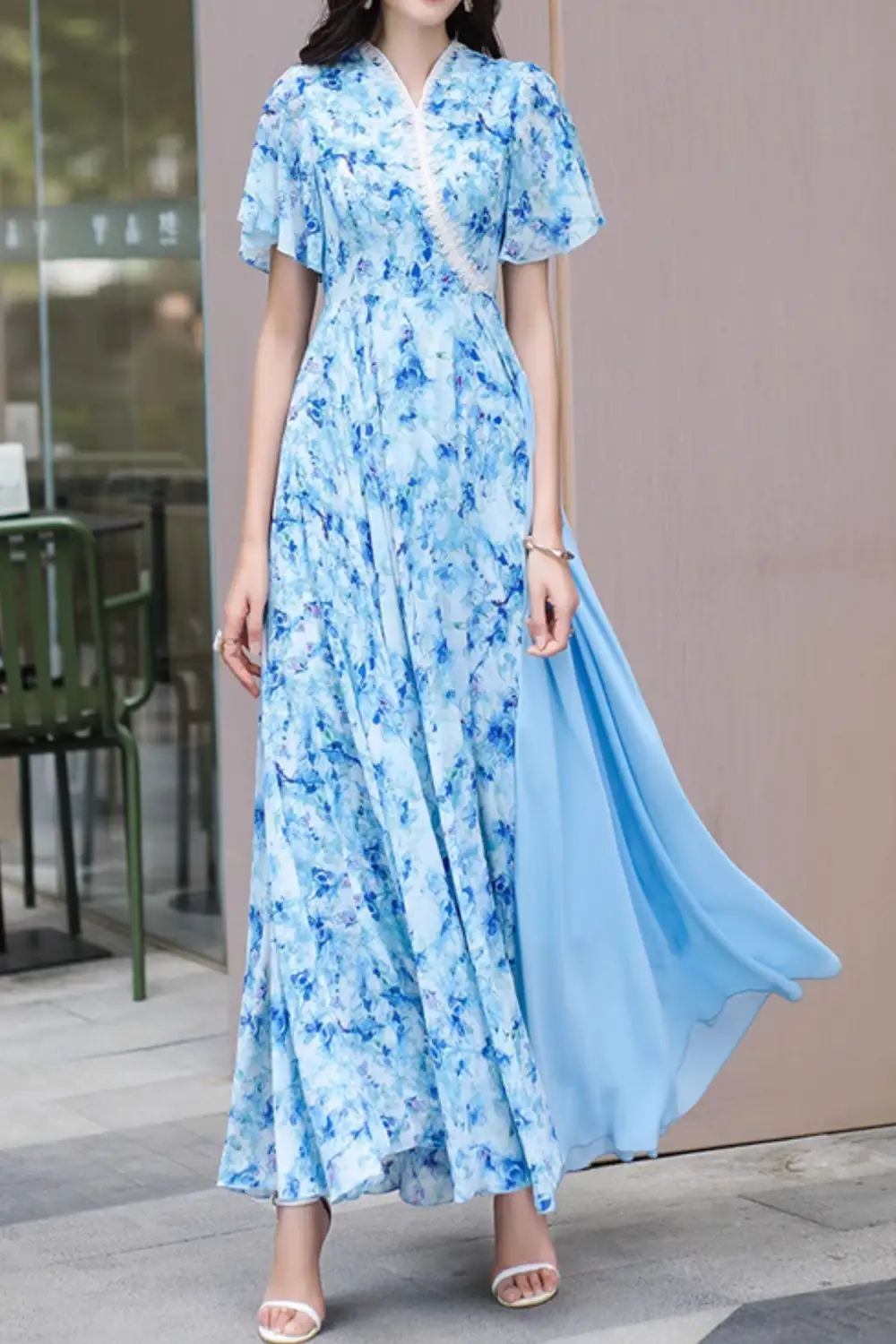 Refined Floral Chiffon Swing V Neck Maxi Dress