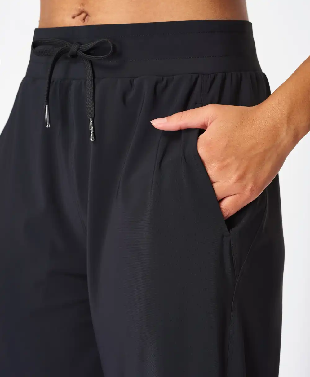 Contemporary Classic Women's Trousers