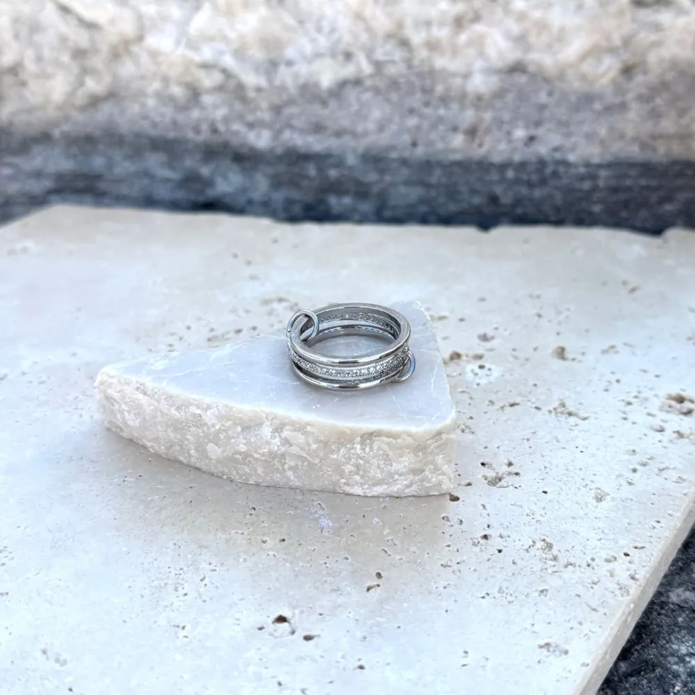 Contemporary Crystal Band Fashion Ring