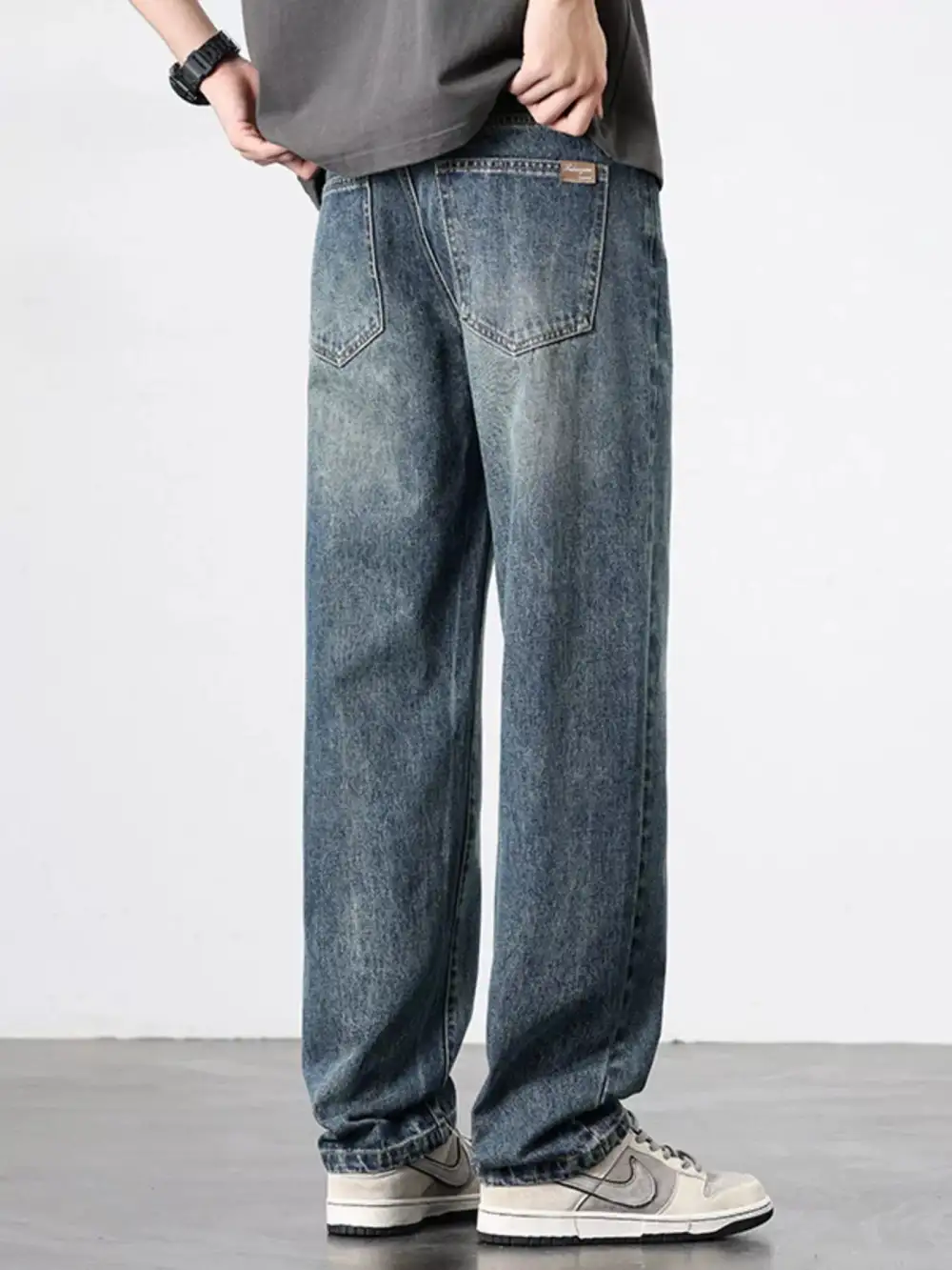 Everyday Wash Relaxed Fit Jeans