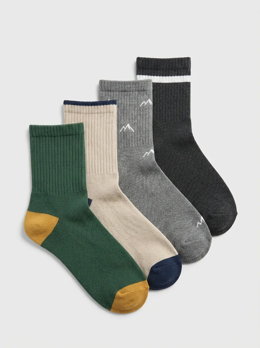 Unisex Vintage-Style Four Pair Socks