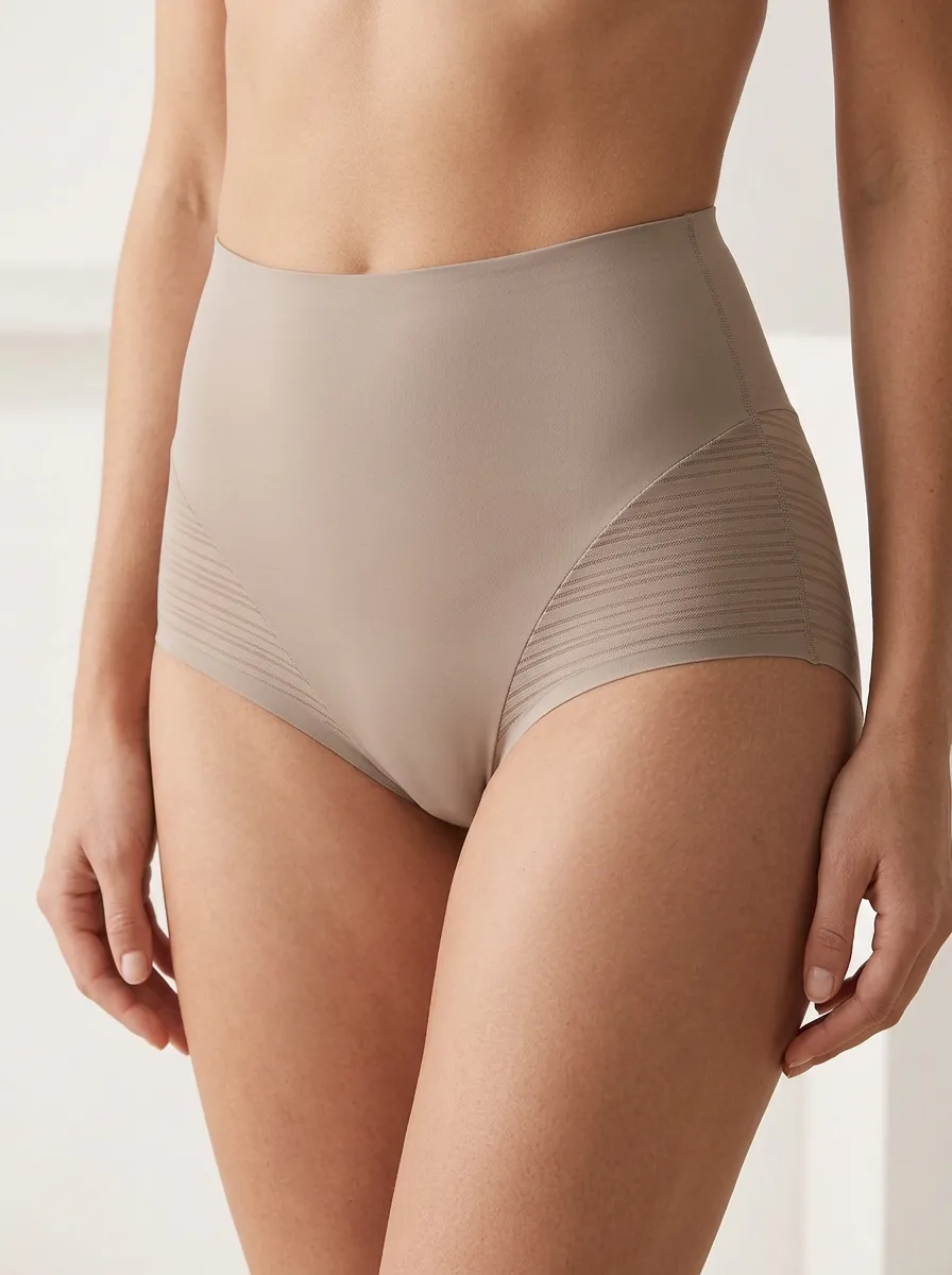 Women's Minimal High-Waisted Seamless Ribbed Panties