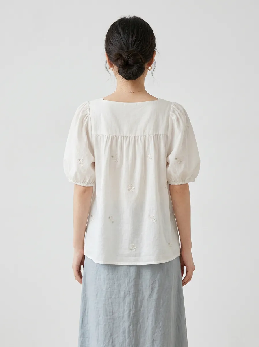 Vintage-Inspired Embroidered Women's Puff-Sleeve Blouse