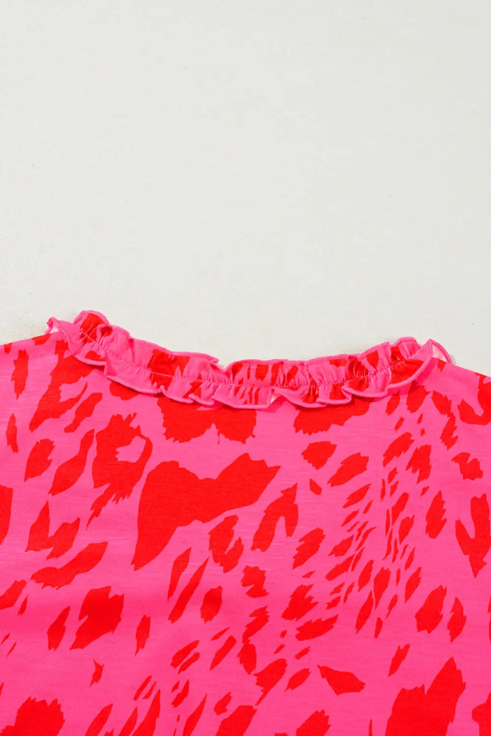 Easygoing Leopard Print V-Neck Short Sleeve Blouse