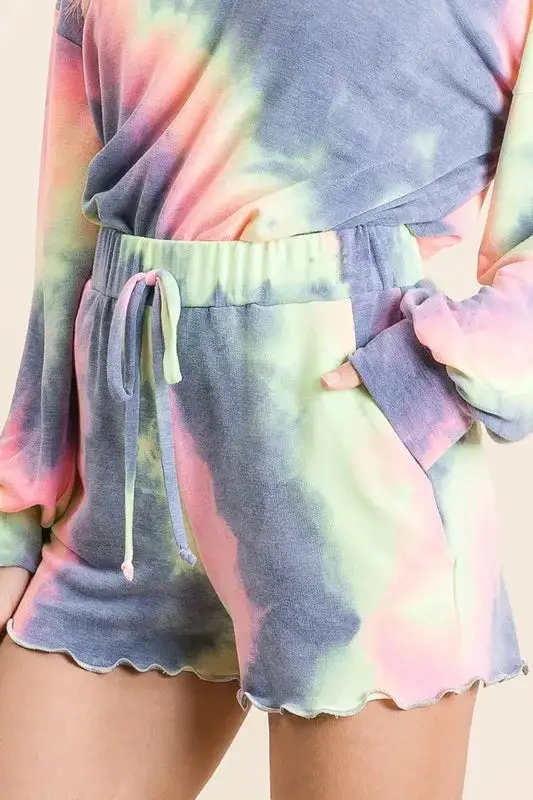 Modern Fit Simple Casual Everyday Shorts