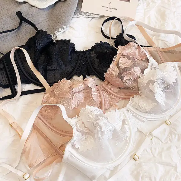 Adjustable Ribbon Lace Lingerie Set