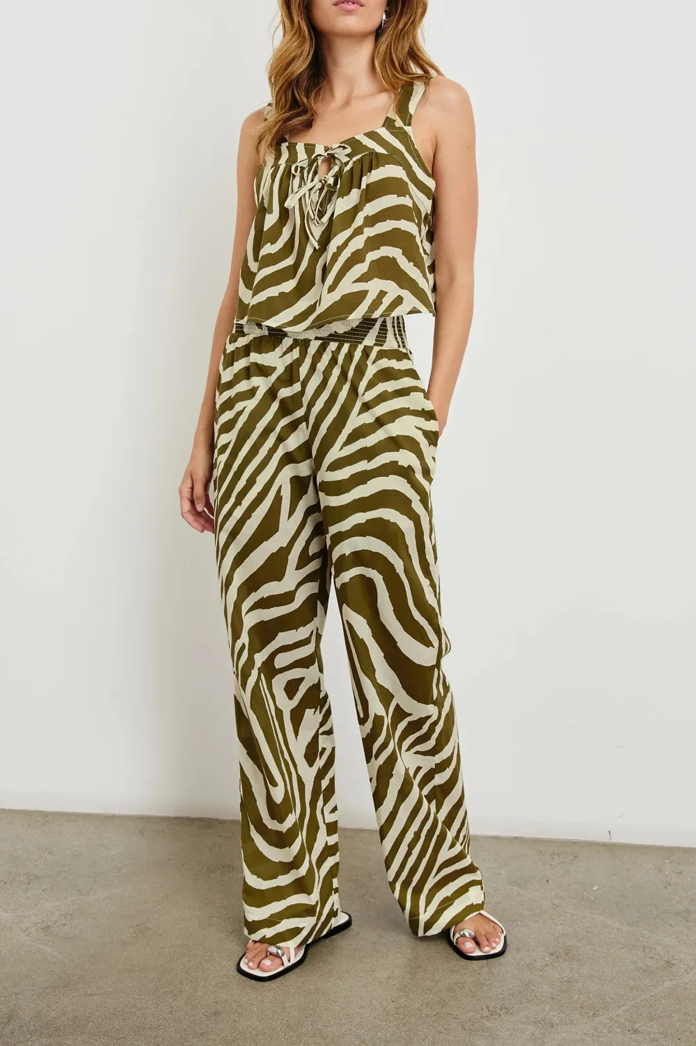 Belted Decorative Square-Necked Vest