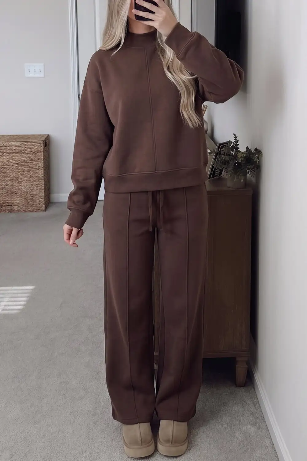 Women's Solid Color Piping Trim Mock Neck Pullover Drawstring Pants Set