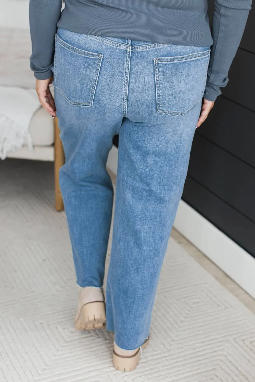 High-Rise Cropped Straight Leg Clean Finish Everyday Jeans