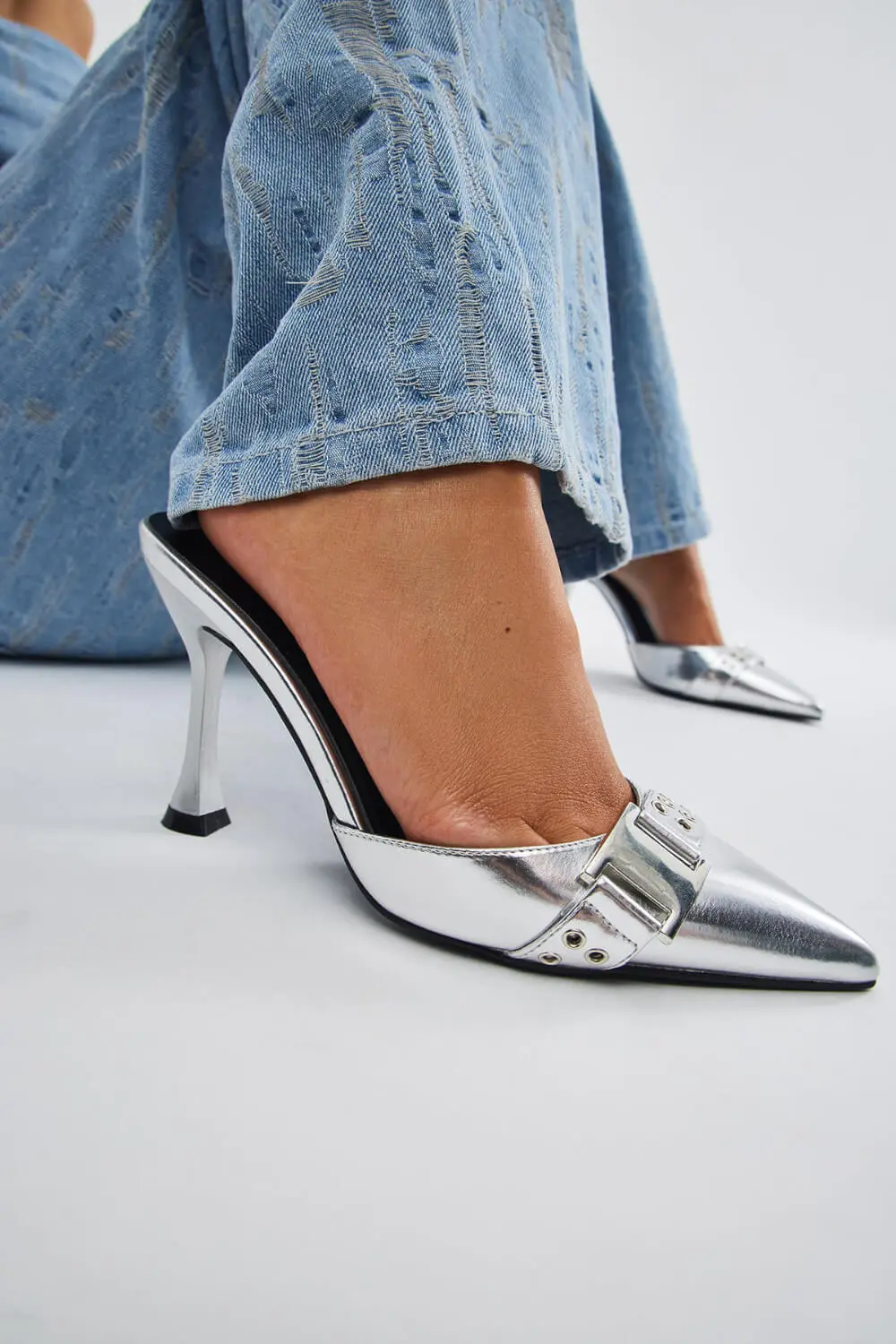 Metallic Pointed Toe High Heel
