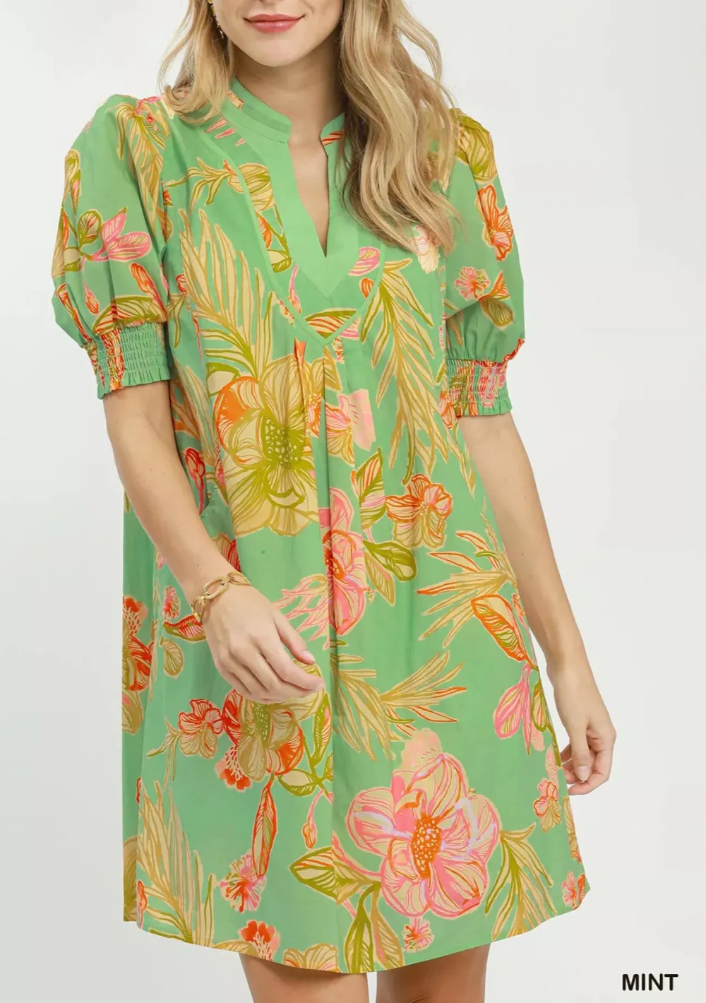 Everyday Botanical Print V-Neck Smocked Pocketed Dress